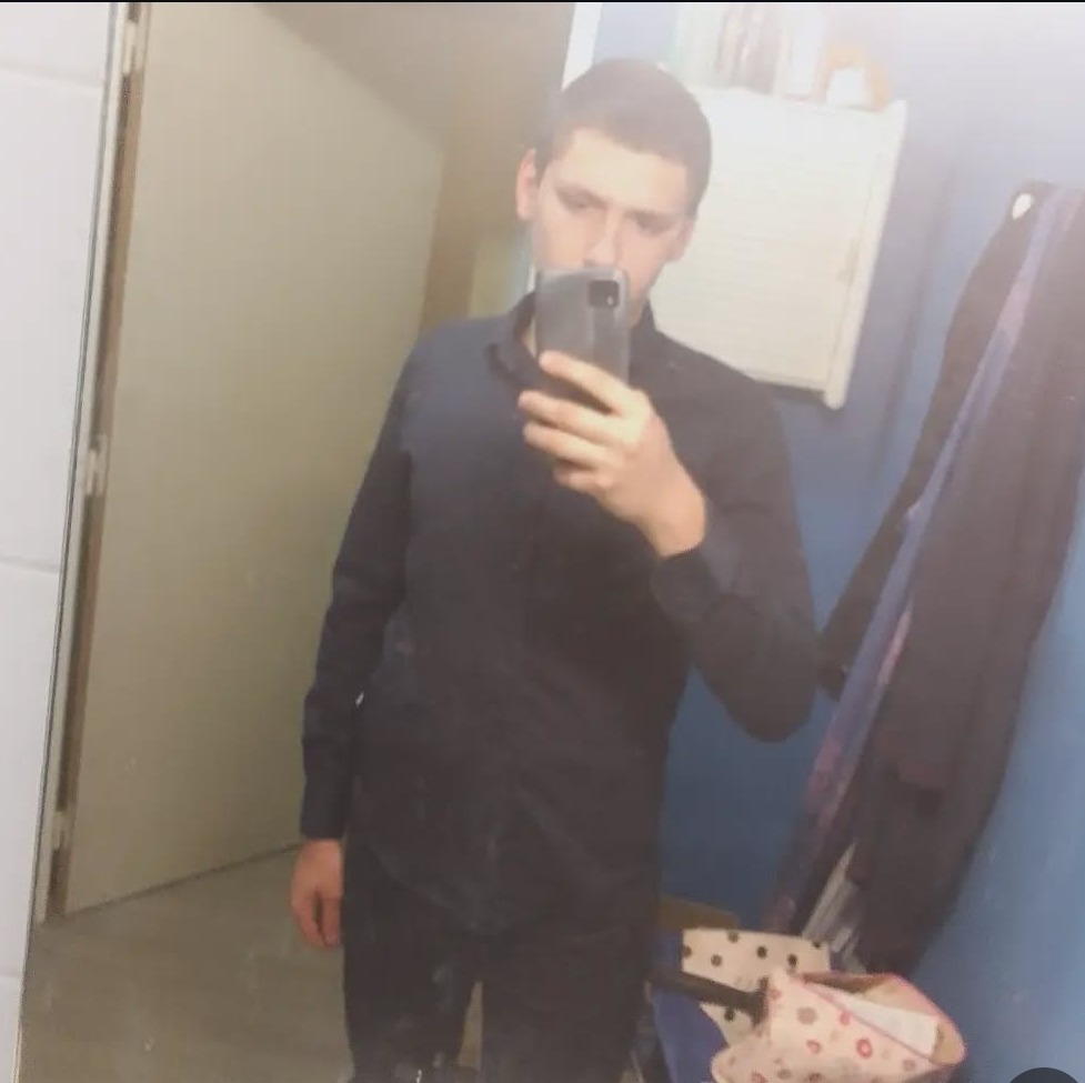 Profilo di Valérien, 20 anni, Annuncio Sesso a Capracotta