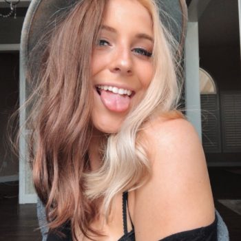 Profilo di Anne-claude, 27 anni, Annuncio Sesso a Adrara San Rocco