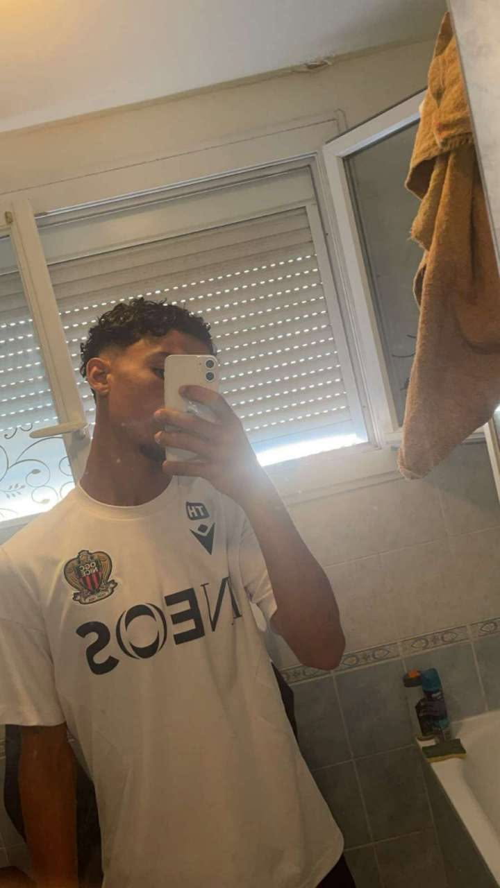 Profilo di Alaedine, 21 anni, Annuncio Sesso a Castelli