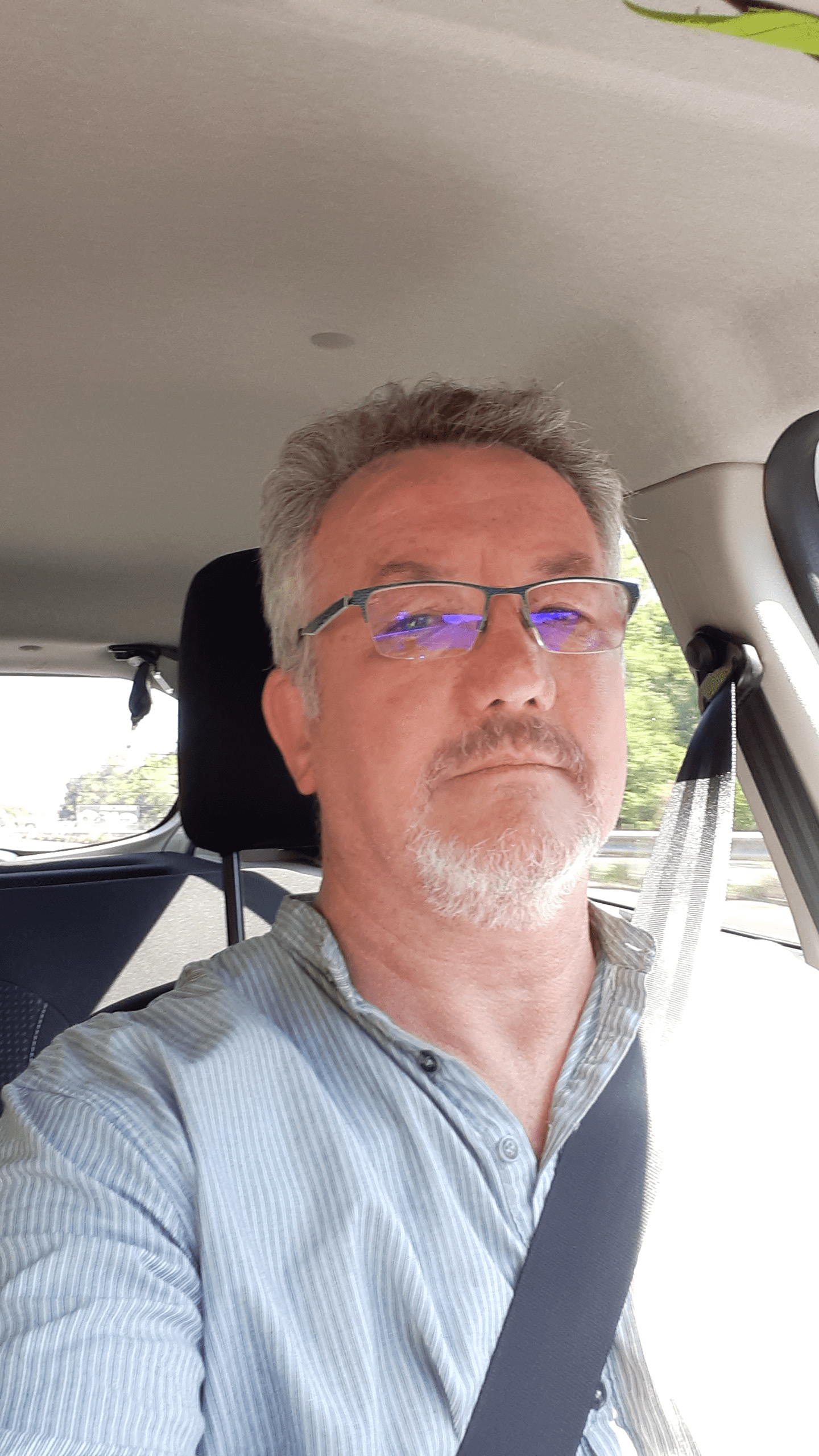 Profilo di Sloan, 53 anni, Annuncio Sesso a Gerocarne