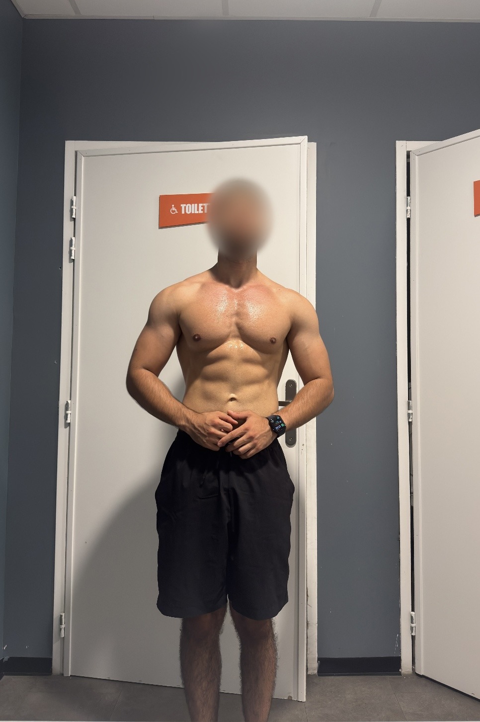 Profilo di Timi, 20 anni, Annuncio Sesso a Chiusavecchia
