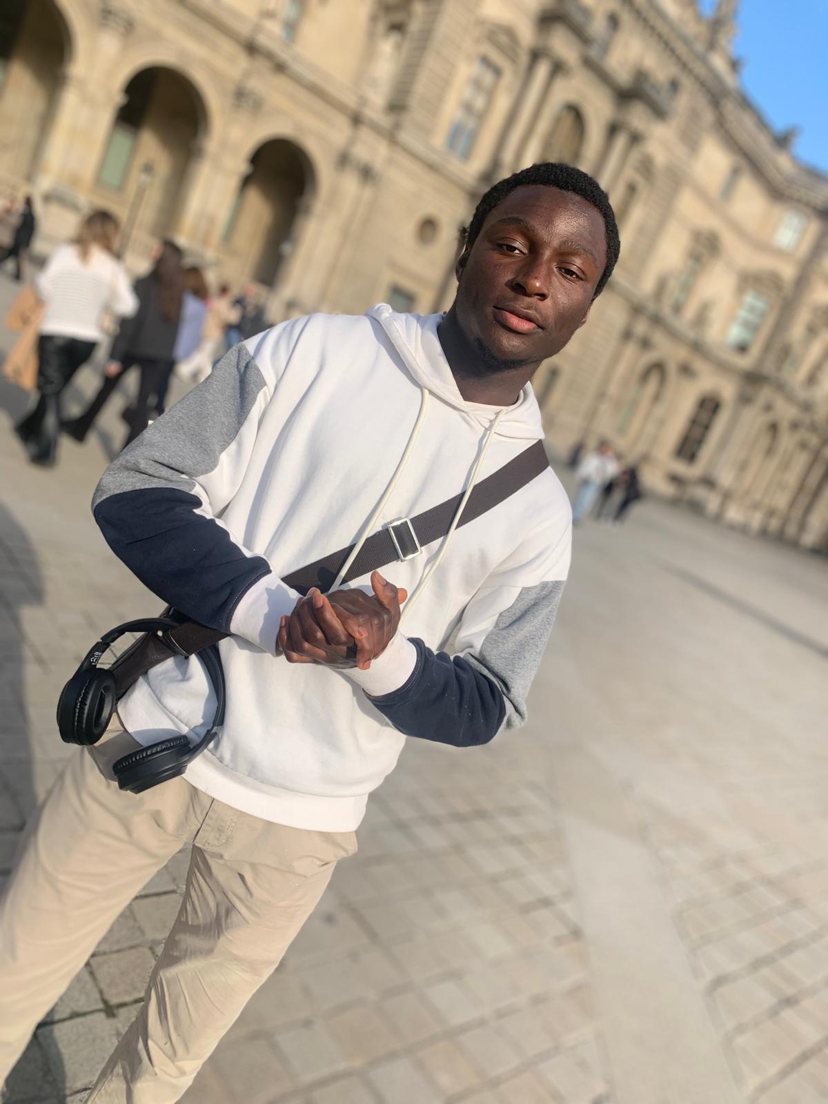 Profilo di Jean-benoit, 21 anni, Annuncio Sesso a Mondragone