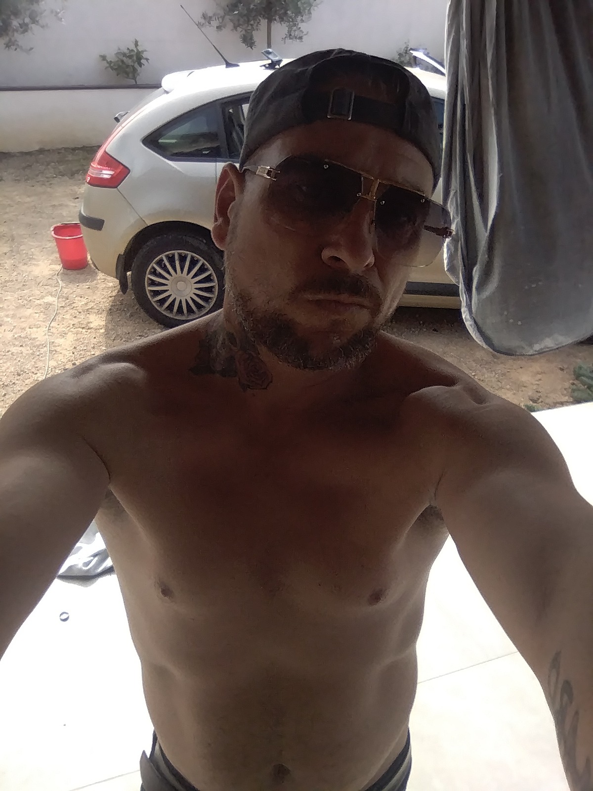 Profilo di Ayoube, 42 anni, Annuncio Sesso a Belvedere Ostrense