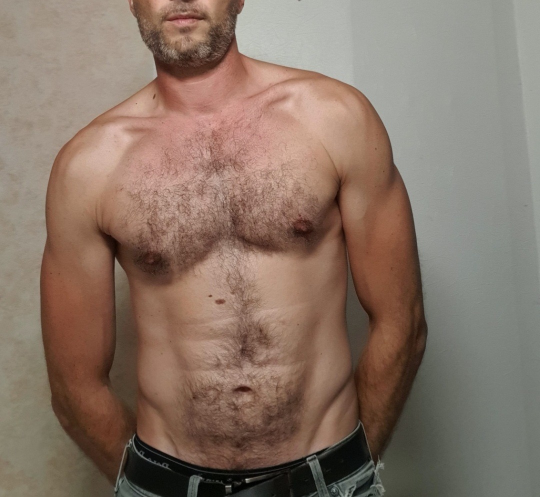 Profilo di Srdjan, 40 anni, Annuncio Sesso a Bibbona