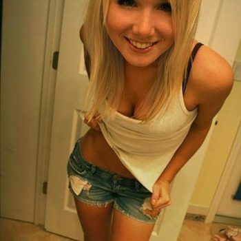 Profilo di Cirine, 27 anni, Annuncio Sesso a Ceva