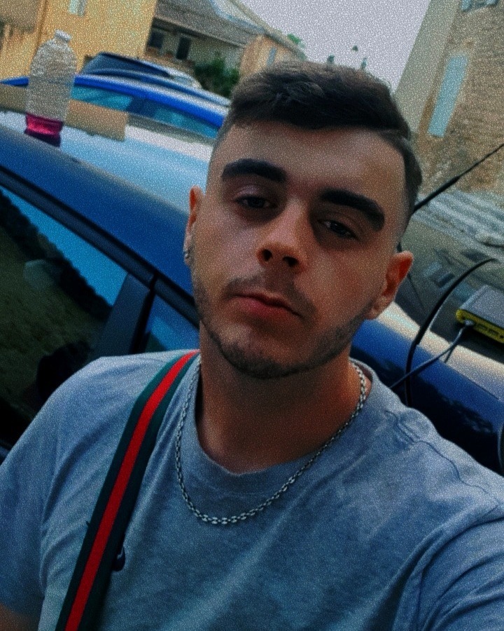 Profilo di Mars, 21 anni, Annuncio Sesso a Albano di Lucania