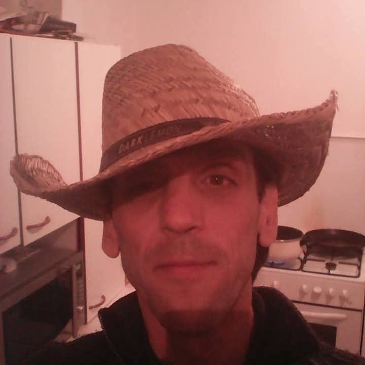 Profilo di Pierre-hubert, 52 anni, Annuncio Sesso a Campiglia Marittima