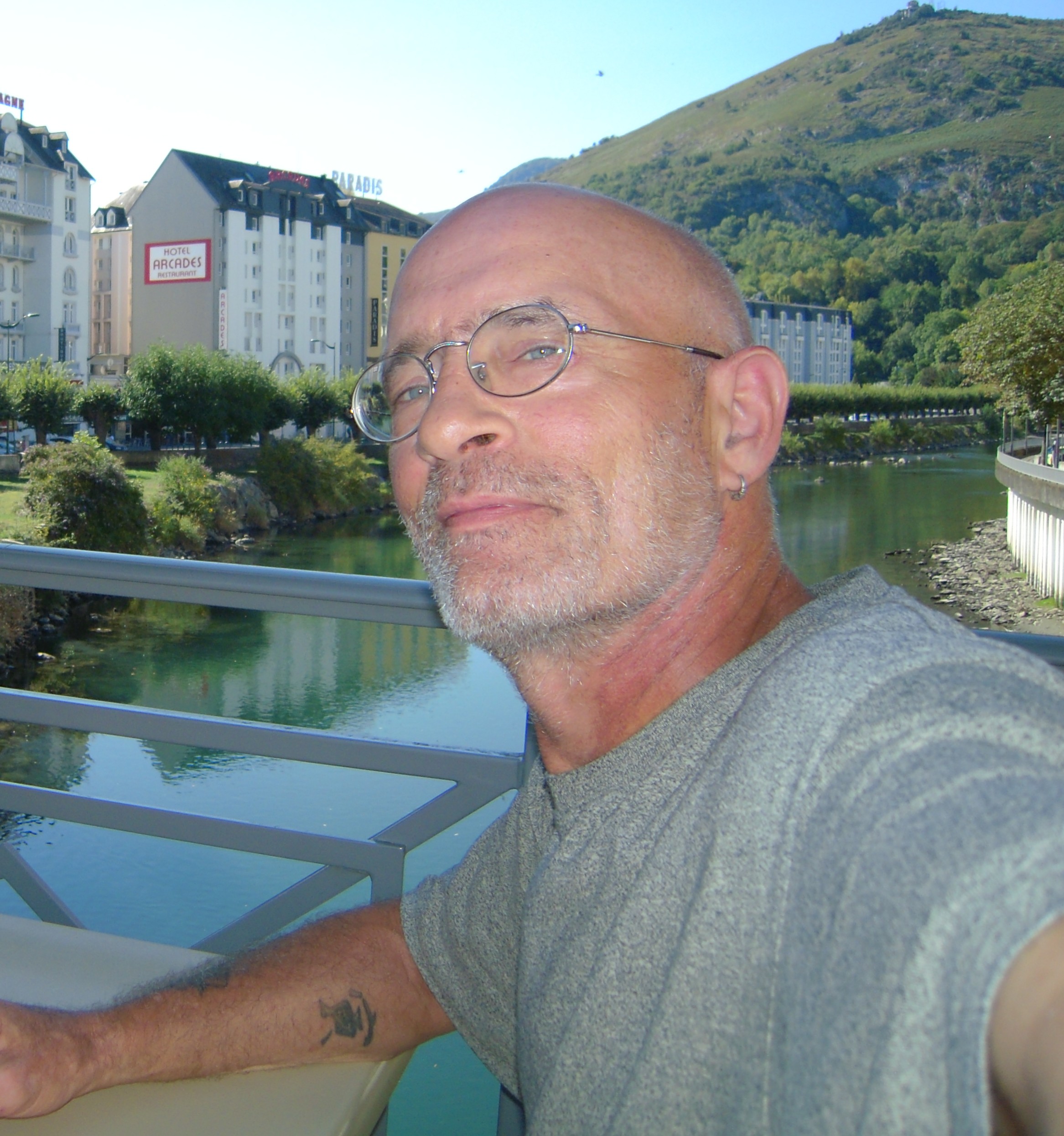 Profilo di Hacen, 55 anni, Annuncio Sesso a Sefro
