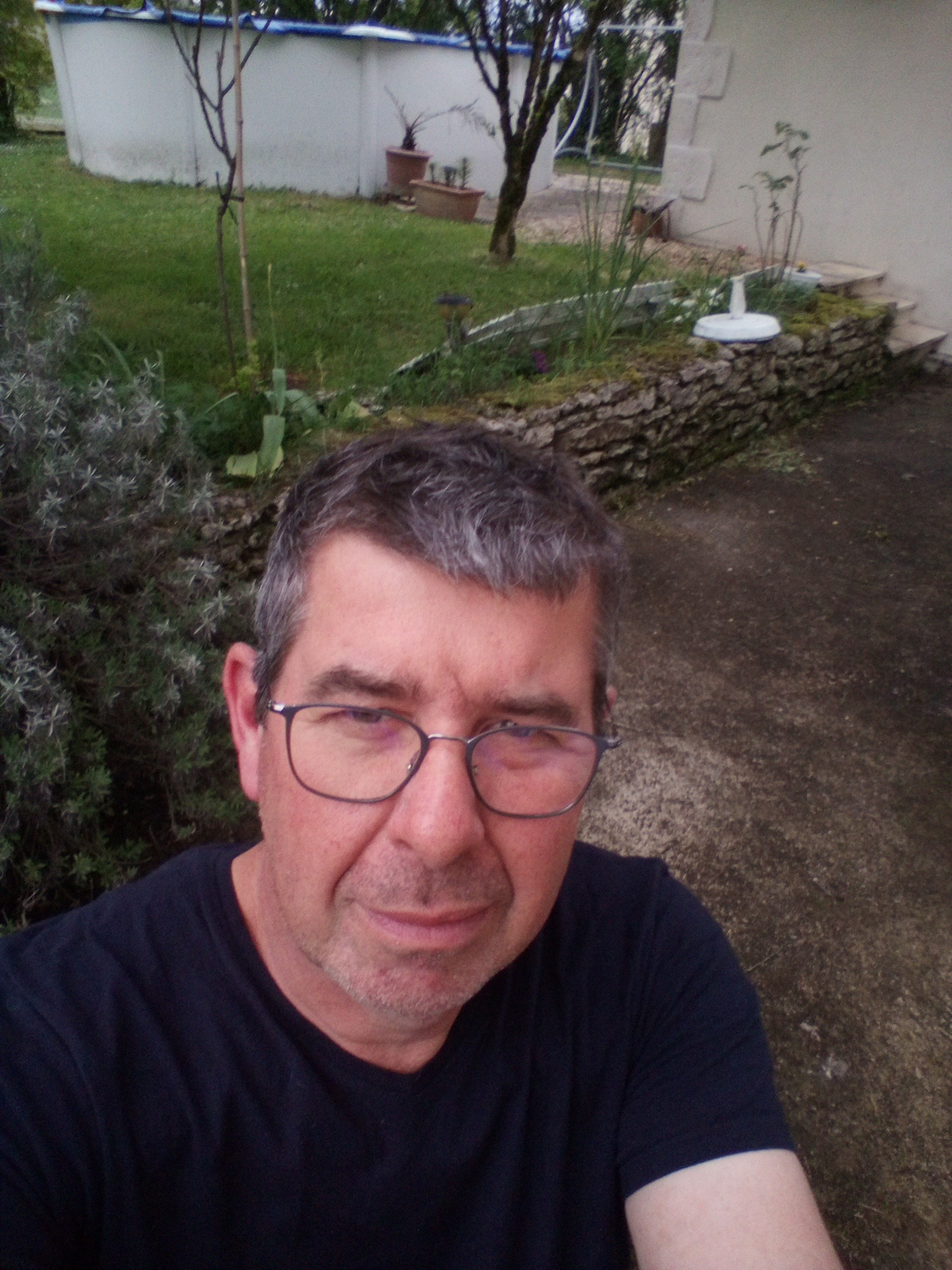 Profilo di Junayd, 54 anni, Annuncio Sesso a Romagnano Sesia