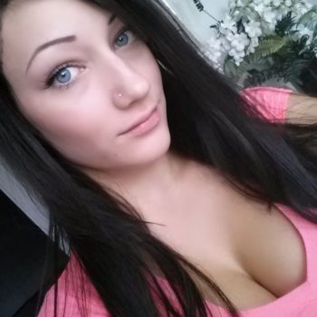 Profilo di Chloris, 28 anni, Annuncio Sesso a Garzigliana