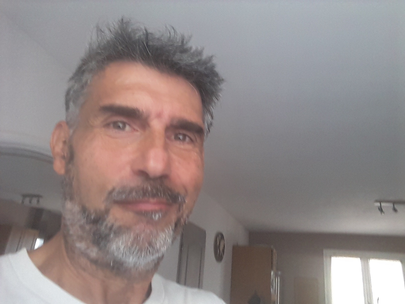 Profilo di Bienvenido, 55 anni, Annuncio Sesso a Cantiano