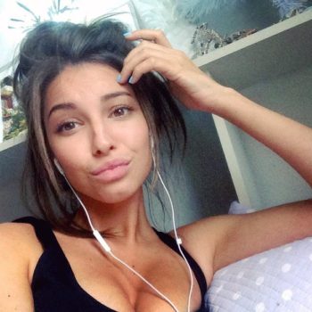 Profilo di Véra, 28 anni, Annuncio Sesso a Celano